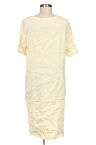 Kleid Kleid - günstig bei Remix - #126357258 Nur noch ein Tag übrig