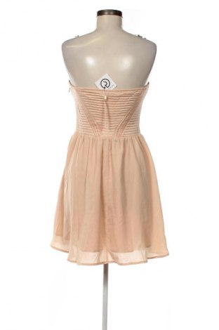 Bershka Kleid Bershka - günstig bei Remix - #128009936 Rabatte dieses Monats