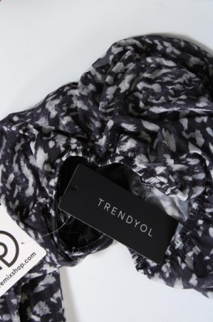 Trendyol Kleid Trendyol - günstig bei Remix - #124152961 Flash Sale