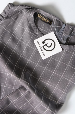 Kleid Kleid - günstig bei Remix - #128701369 Exklusivangebot